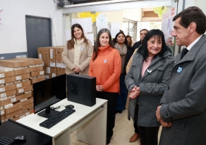 Equipamiento informático a Secretaría de Niñez, Adolescencia y Familia