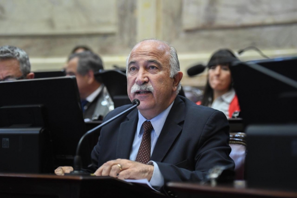 Fiad ratificado como presidente de la Comisi&oacute;n de Salud del Senado