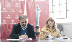 Municipio y Populorum firmaron convenio de cooperaci&oacute;n