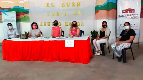 Promoci&oacute;n del buen trato a los adultos mayores