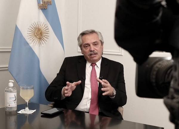 Alberto Fern&aacute;ndez: "La cuarentena va a seguir, lo que podemos hacer es flexibilizarla"