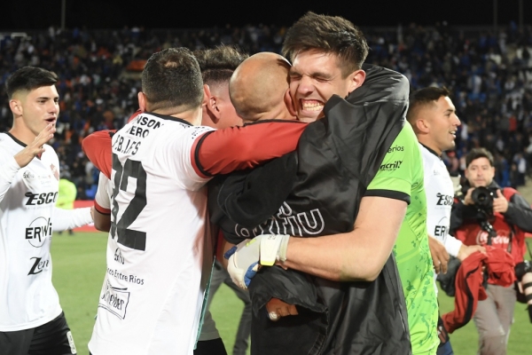 El descendido Patronato hizo historia y se consagr&oacute; campe&oacute;n de la Copa Argentina