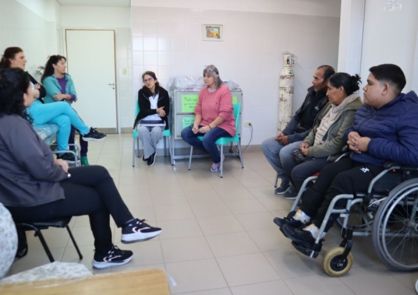 Pacientes con mielomeningocele cierran etapa pedi&aacute;trica