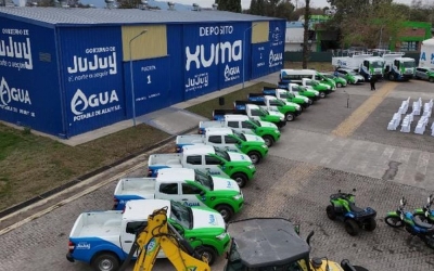 Sadir present&oacute; plan de inversi&oacute;n en agua y cloacas para toda la provincia