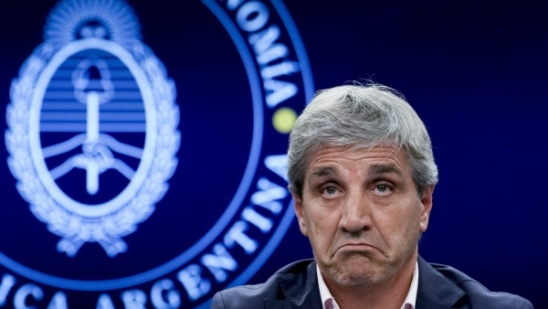 Las reservas cayeron USD 124 millones y en tres meses acumularon una sangr&iacute;a de USD 8000 millones