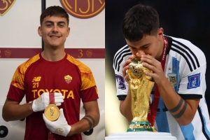 Paulo Dybala don&oacute; su medalla de Campe&oacute;n del Mundo a la Roma