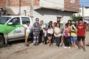 60 familias del barrio El Imperio ya cuentan con su propia conexi&oacute;n de agua potable
