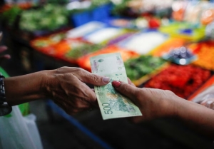 La inflaci&oacute;n fue de 2,9% en febrero y acumul&oacute; 33,1% anual