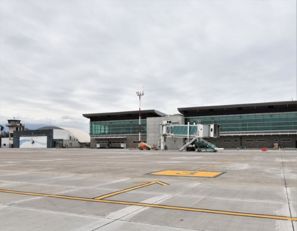 Sancionan a Aeropuertos 2000 por incendio en pastizales