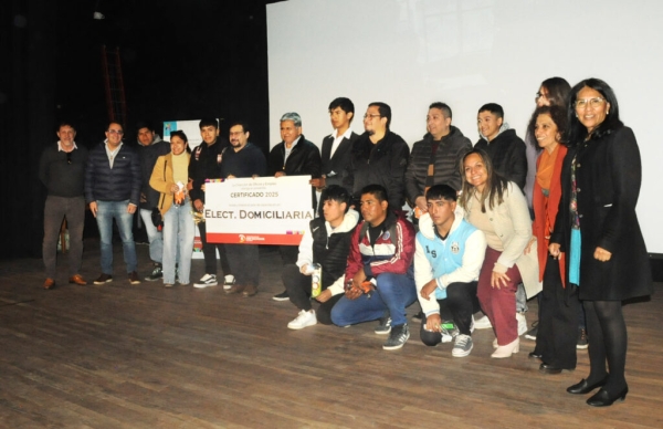 Municipio capacit&oacute; a mas de 600 vecinos en oficios