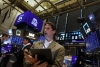 El riesgo pa&iacute;s qued&oacute; en su nivel m&aacute;s bajo desde 2019 y las acciones argentinas subieron hasta 9% en Wall Street