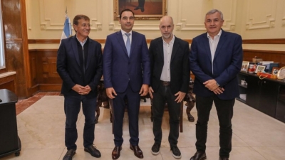 Larreta le responde a Macri mostr&aacute;ndose con los tres gobernadores radicales