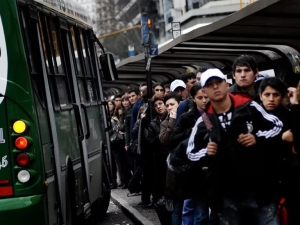 &ldquo;Los cambios son s&oacute;lo de lunes a viernes&rdquo;: 12 derechos que se violan todos los d&iacute;as porque no sabemos que los tenemos