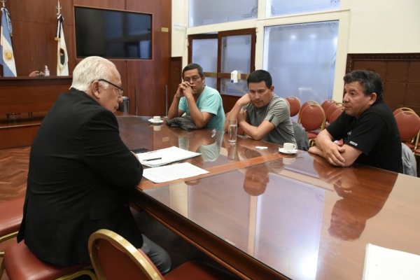 El presidente de la comisi&oacute;n de trabajo y seguridad social recibi&oacute; a empleados de la telef&oacute;nica de p&aacute;lpala
