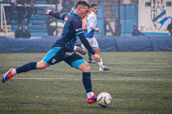Con un empate Gimnasia afianz&oacute; su liderazgo en la tabla de posiciones