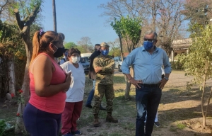 Control sanitario y asistencia a familias vulnerables en La Esperanza