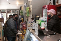 Con actas por incumplimientos, controlan a comercios