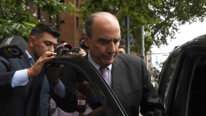 El Gobierno a los diputados: "Hay que aprobar lo del tabaco, tenemos que cumplir con Massalin"