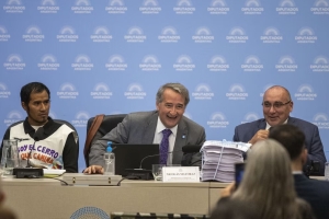 El oficialismo pidió sesionar el miércoles en Diputados para sancionar la reforma de la Ley de Glaciares