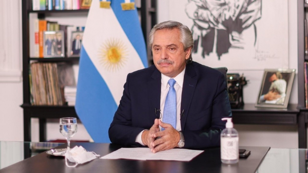 Suspensi&oacute;n de clases presenciales y restricciones horarias para Buenos Aires