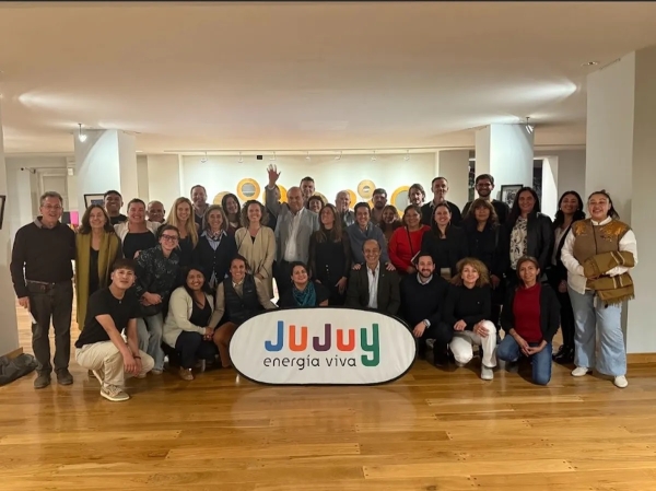 Firman alianza para llevar Jujuy a los principales mercados del mundo