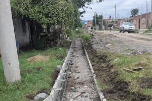 Avanzan obras de cord&oacute;n cuneta en las principales ciudades