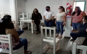 Capacitan a operadores de l&iacute;nea sobre violencia de g&eacute;nero