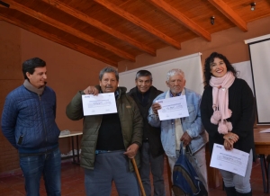 Entregan 13 millones en cr&eacute;ditos a productores afectados por la sequ&iacute;a