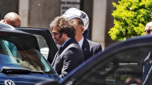 Milei volvi&oacute; a acusar a los diputados de coimeros: "Tenemos identificadas las valijas hay decenas, de aceite, biodiesel"