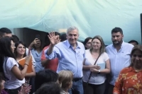 Agenda Abierta: Gerardo Morales se reuni&oacute; con vecinos del barrio Santa Rita