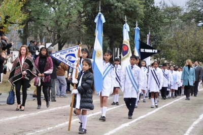 Alumnos de la Escuela Municipal Marina Vilte prometieron Lealtad a la Bandera Nacional
