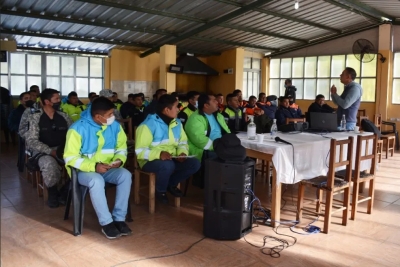 Capacitaron en Conducci&oacute;n Segura a servicios de emergencia y seguridad