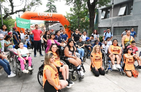 Realizaron el &ldquo;Bailando sobre Ruedas&rdquo;