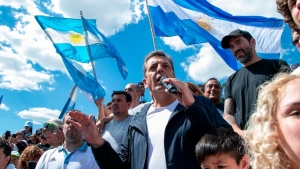 Massa: "Un pa&iacute;s no se construye vendiendo los &oacute;rganos, sino con coraz&oacute;n"