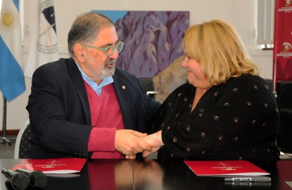Hogar San Roque.Convenio para iniciar con castraciones