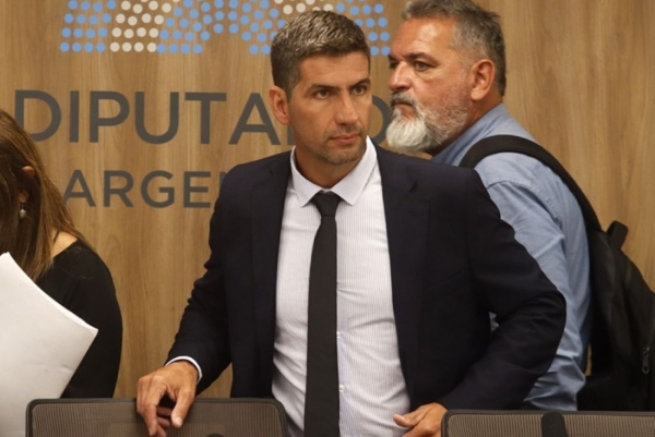 Esc&aacute;ndalo en Jujuy: El diputado de Karina manda a los afiliados del Pami que controla a hacerse estudios en su cl&iacute;nica