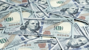 El d&oacute;lar libre marc&oacute; un r&eacute;cord, pero la Bolsa porte&ntilde;a sostiene su rally alcista y los ADR en Wall Street treparon hasta 8%