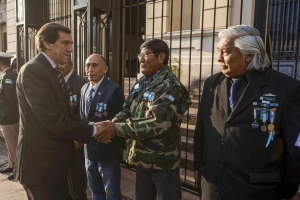 Carlos Sadir dio inicio a las actividades conmemorativas por el aniversario de la guerra de Malvinas