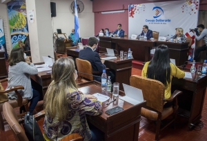 Ultima sesi&oacute;n en el concejo y aumento de tarifa para los compartidos