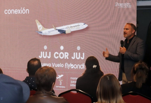 Jujuy en C&oacute;rdoba: se present&oacute; una nueva ruta a&eacute;rea