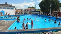 Piletas del municipio ser&aacute;n libres y gratuitas el lunes 23 y 30 con juegos recreativos y sorteos