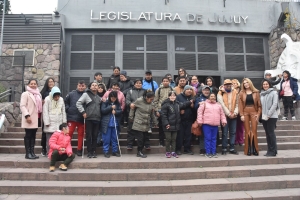 Estudiantes del Centro de D&iacute;a "Oscar L&oacute;pez" visitaron la Legislatura de Jujuy