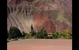 El &ldquo;Lobo&rdquo; llega a Purmamarca y moviliza la pasi&oacute;n por el f&uacute;tbol