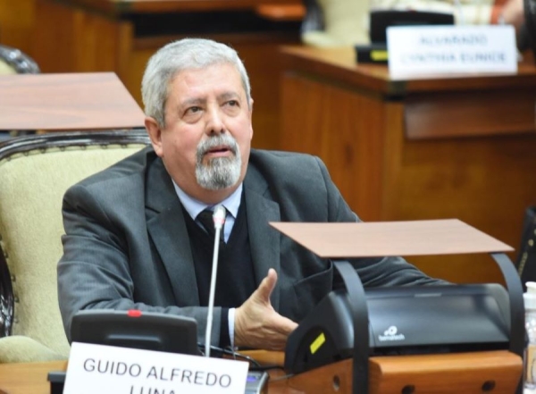 Luna cuastion&oacute; declaraciones del Libertario Matias Paterno