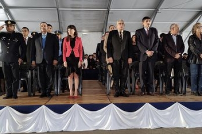 Se incorporan m&aacute;s de 300 efectivos al servicio de seguridad provincial
