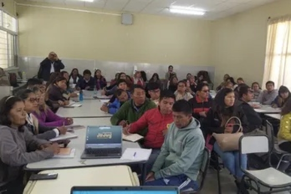 Capacitan a docentes de Nivel Inicial y Primario en el uso tecno pedag&oacute;gico de las ADM