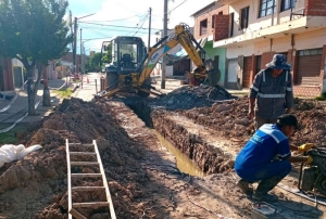 Palpal&aacute;. Agua Potable intervieno en desborde de liquidos cloacales