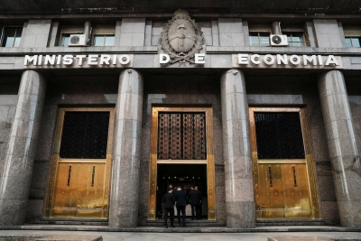 La deuda p&uacute;blica baj&oacute; en junio por segundo mes consecutivo
