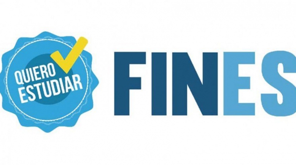 FINES: Inscriben para terminar la secundaria