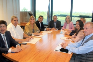 Vicegobernadores respaldan la candidatura de Massa